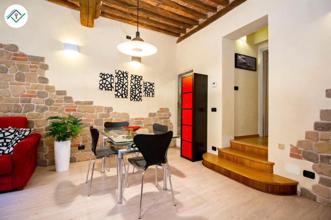 Antica Piazza Apartment By Tuscanywego Lucca Exterior photo